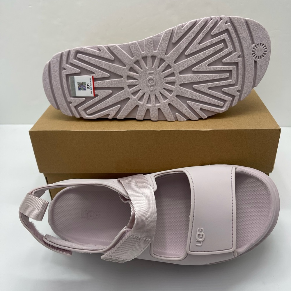 UGG Platform Sandals 
W / 1152685
W GOLDENGLOW
BYF Bay Fog
New - Picture 3 of 16